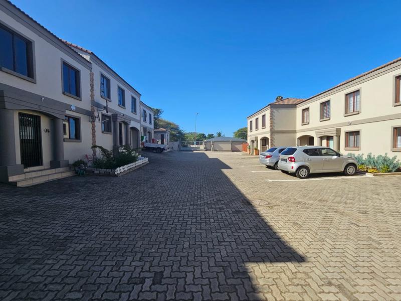 3 Bedroom Property for Sale in Paradise Beach Eastern Cape